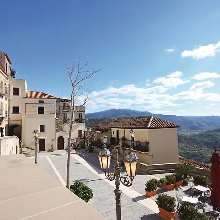 2 Bedroom Amazing In S, M, Di *